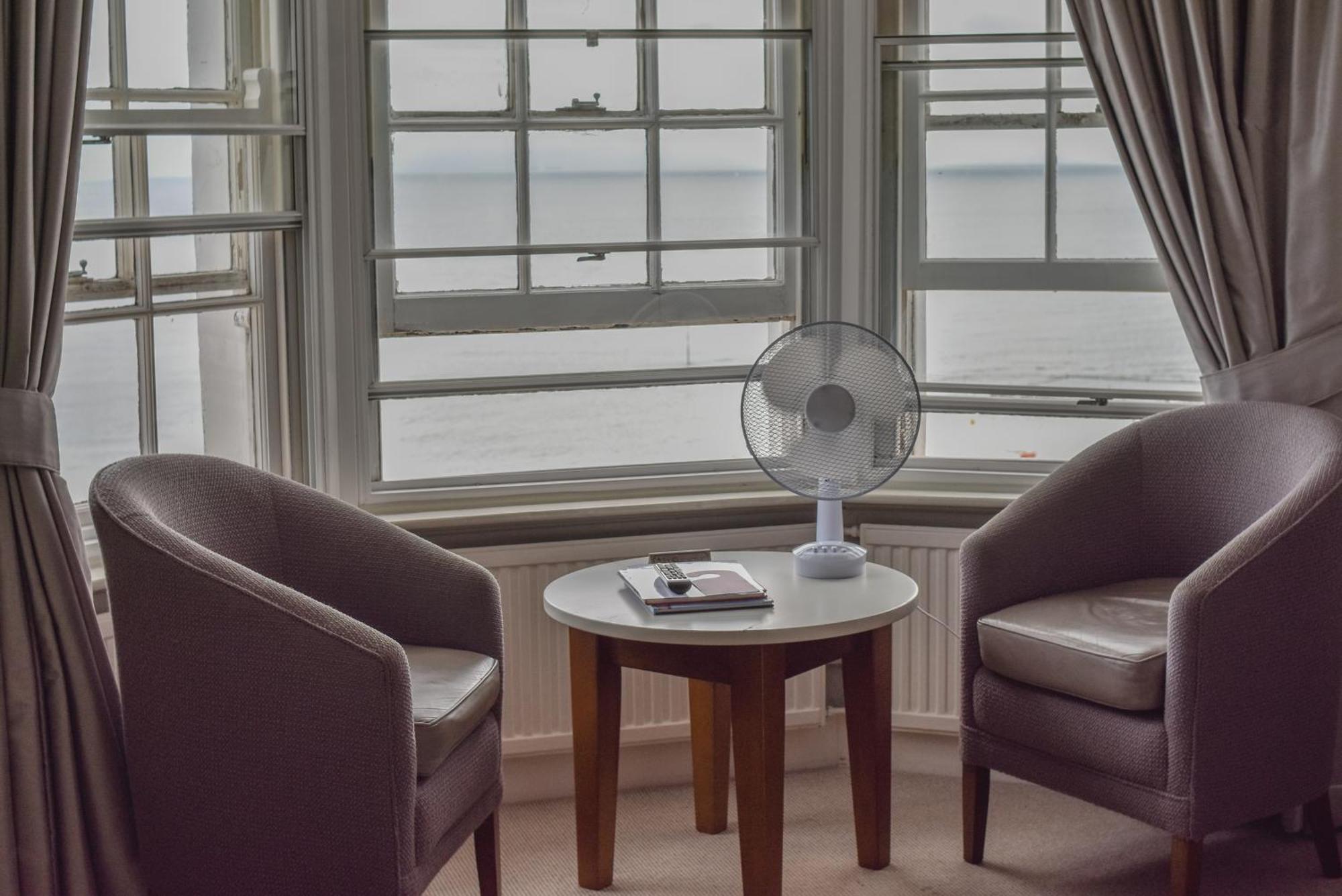 The Royal Albion Hotel บรอดสแตร์ส ภายนอก รูปภาพ